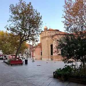 https://bb-patatina.hotelslidodijesolo.com