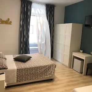 https://spazio-cavour-guesthouse.it-romehotels.com